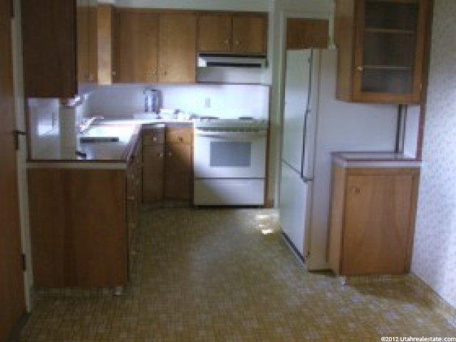 1236 S 350 W, Bountiful, UT 84010 — photo 4