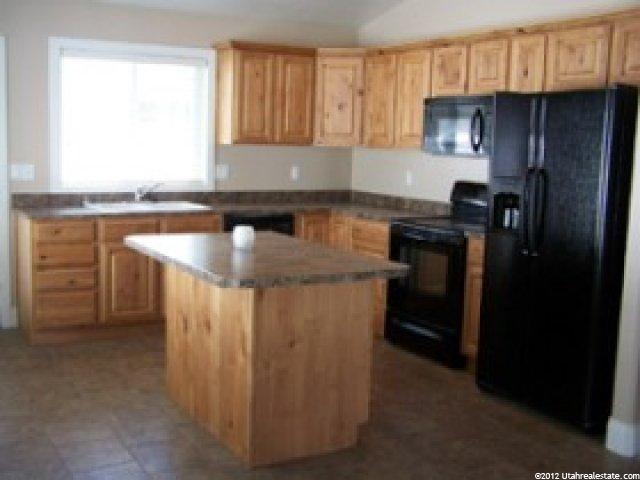 1623 Royal Ridge Dr, Roy, UT 84067 — photo 3