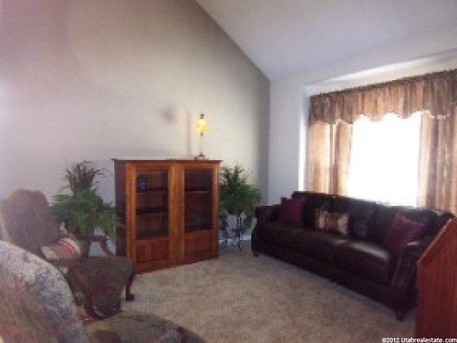 2064 E 25 S, Layton, UT 84040 — photo 7