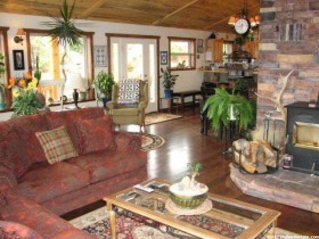 86 W Main St, Teasdale, UT 84773 — photo 6