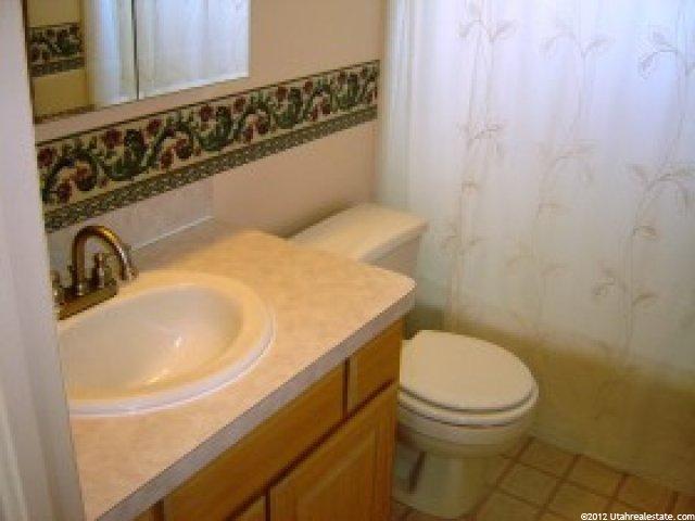 2056 N 850 W, Clinton, UT 84015 — photo 9