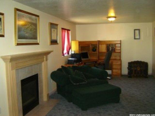 2056 N 850 W, Clinton, UT 84015 — photo 10