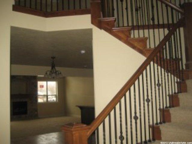 1307 E Shays Grove Ln E, Murray, UT 84121 — photo 3