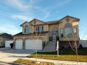 1015 W Oldham Dr, North Salt Lake, UT 84054