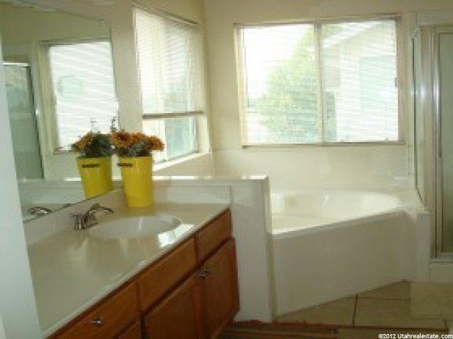 282 Ashbrook Cir, Midvale, UT 84047 — photo 6