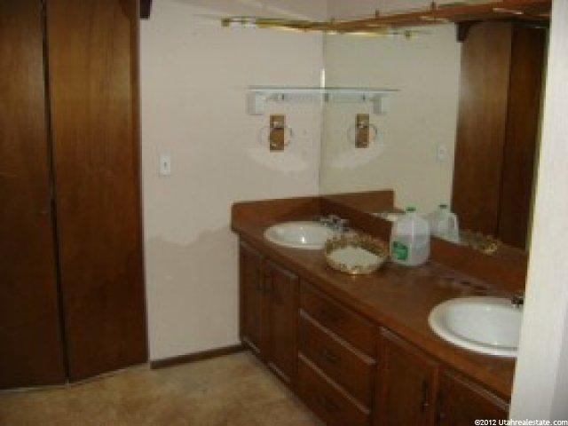 2263 E Willow View Way S, Sandy, UT 84092 — photo 7