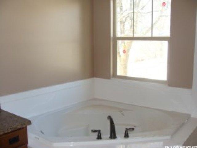 2545 S Fowler Ave, Ogden, UT 84401 — photo 10
