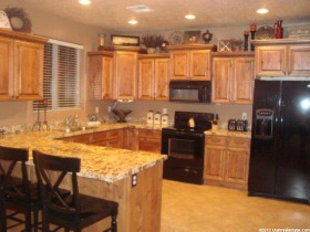 689 Lava Point Dr, St. George, UT 84770 — photo 7