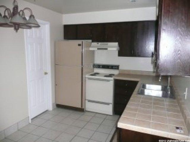 242 E 8375 S, Sandy, UT 84070 — photo 12