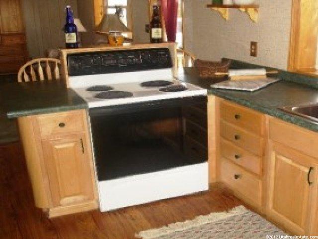 1533 Stanford St, Layton, UT 84041 — photo 2