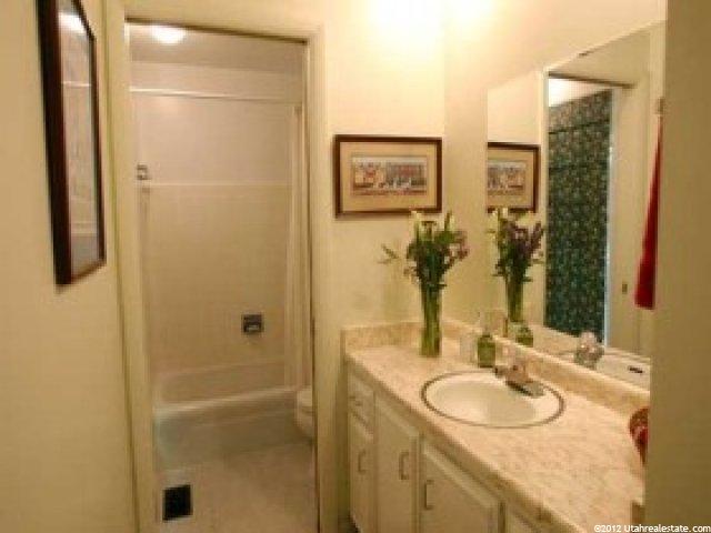 3170 E Skycrest Cir S, Salt Lake City, UT 84108 — photo 8