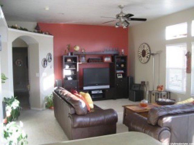 1007 E Canfield Dr, Ogden, UT 84404 — photo 3