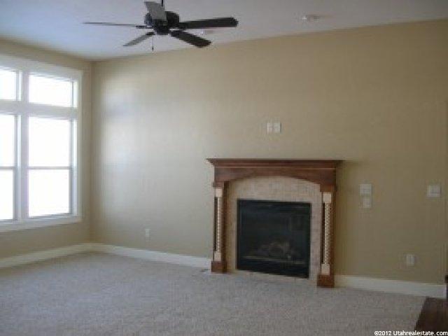 734 W 2825 N, Pleasant View, UT 84414 — photo 5