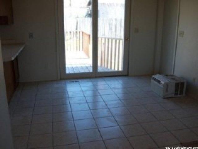 598 N Main St, Millville, UT 84326 — photo 4