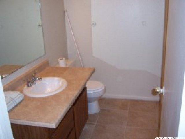 598 N Main St, Millville, UT 84326 — photo 5