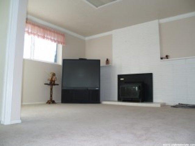 1528 Sunview Dr, Ogden, UT 84404 — photo 2