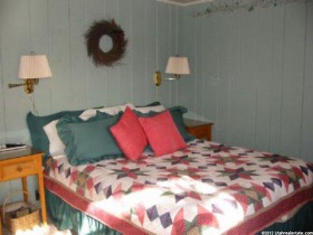 2275 E 6200 S, Holladay, UT 84121 — photo 7