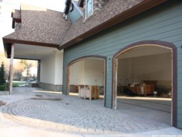 6125 S 2230 E, Holladay, UT 84121 — photo 2