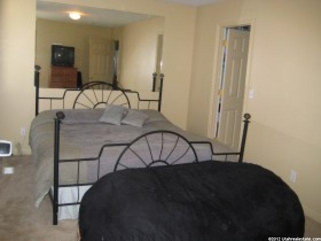 1926 N 2225 W, Clinton, UT 84015 — photo 8