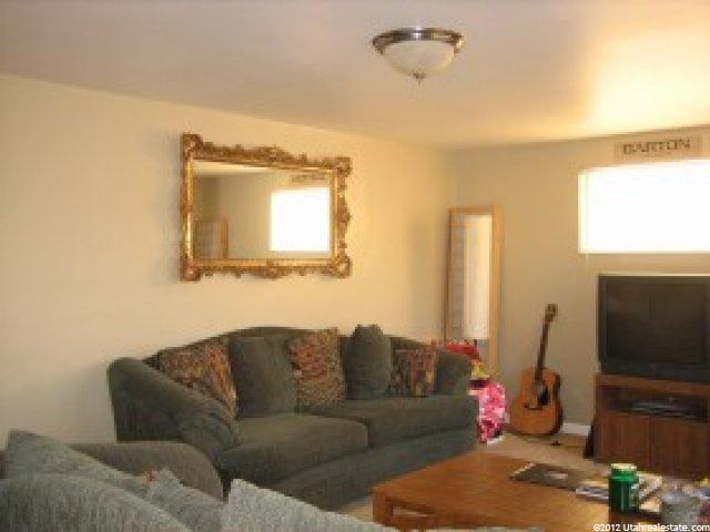 712 E 700 S, Clearfield, UT 84015 — photo 4