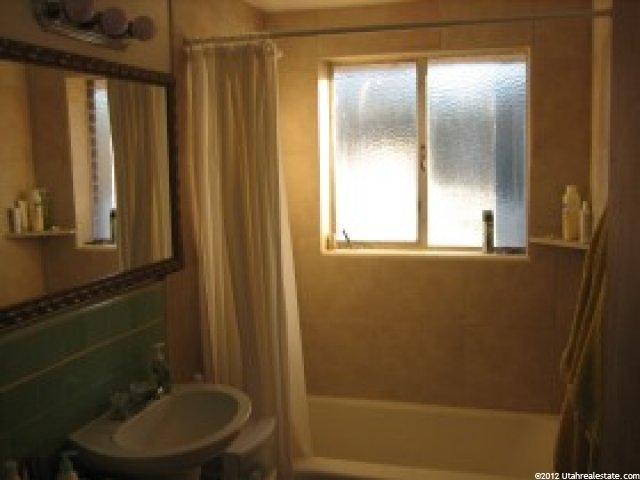 712 E 700 S, Clearfield, UT 84015 — photo 7