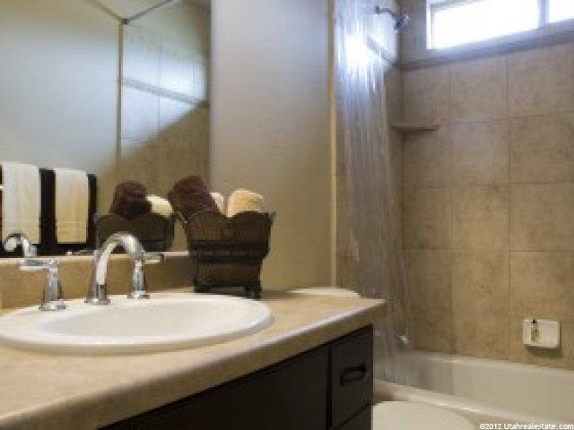 444 Cornfield Cir, Kaysville, UT 84037 — photo 9