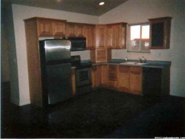 459 E 925 S, Brigham City, UT 84302 — photo 4