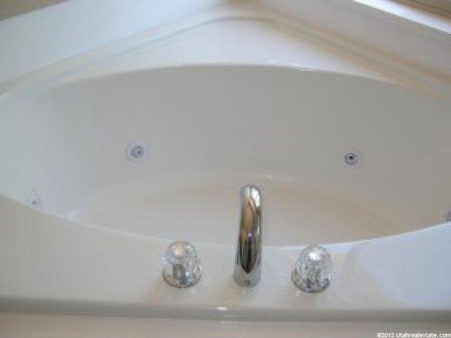 1426 W 1595 N, Clinton, UT 84015 — photo 6