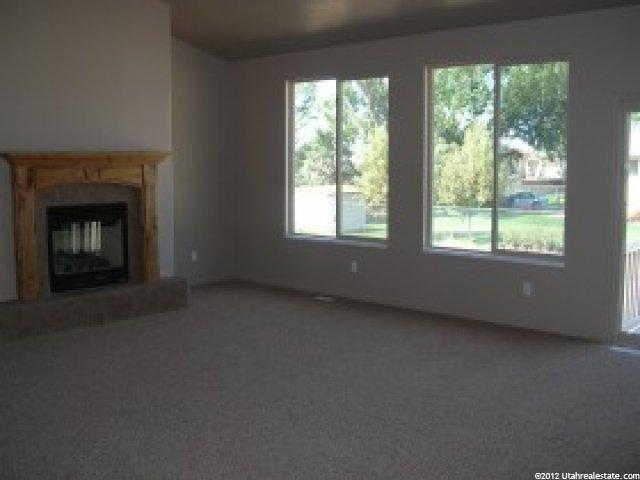 1458 W 1595 N, Clinton, UT 84015 — photo 4
