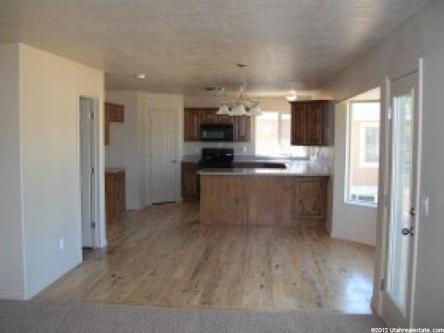 1412 W 1595 N, Clinton, UT 84015 — photo 5