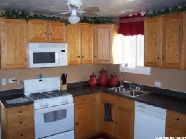 424 W 100 S, Kaysville, UT 84037 — photo 4