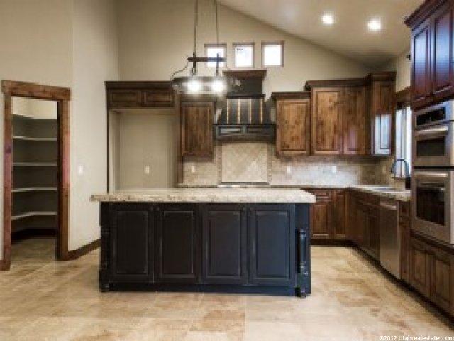 2596 S Fairway Cir, Bountiful, UT 84010 — photo 5