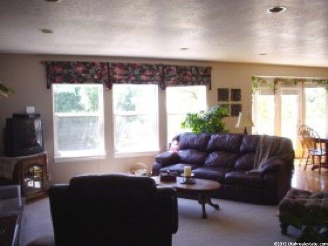 1355 E 5600 S, South Ogden, UT 84403 — photo 3