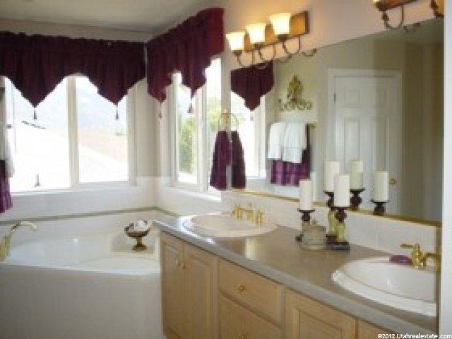 1355 E 5600 S, South Ogden, UT 84403 — photo 9