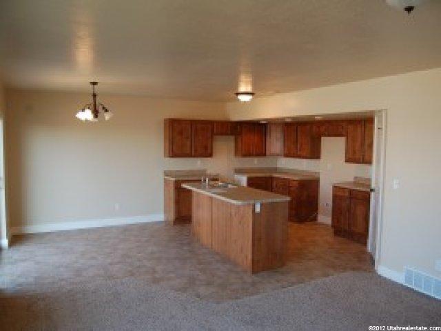 1664 Arnold Dr, Layton, UT 84041 — photo 10