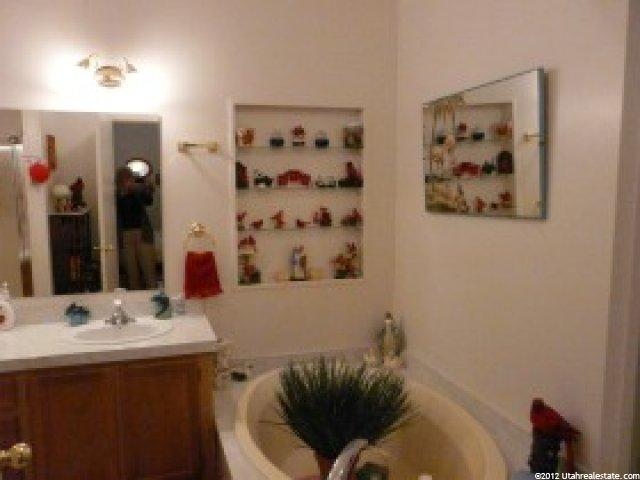 534 N State, Fountain Green, UT 84632 — photo 8