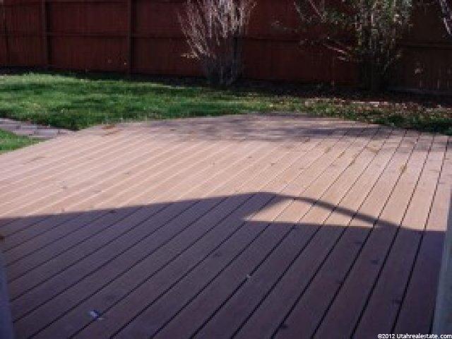 328 Meadowbrook Dr, Ogden, UT 84404 — photo 9