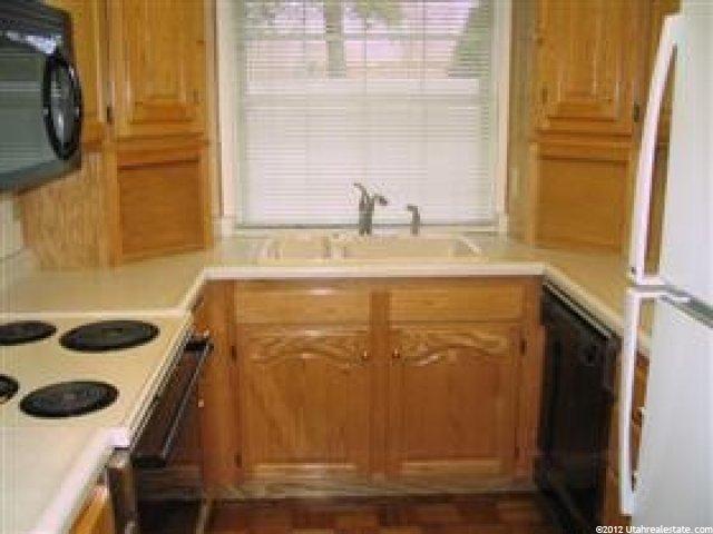 603 E 3945 S, Murray, UT 84107 — photo 2