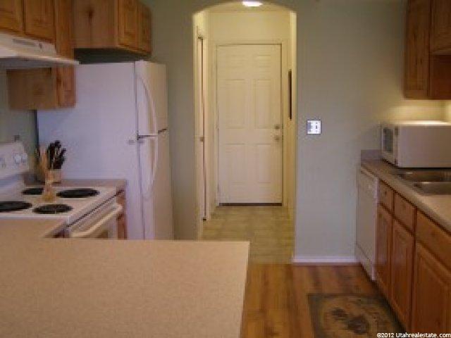 652 W 800 Mtn N, Clinton, UT 84015 — photo 4