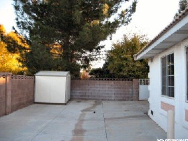 654 N Dusk Dr, St. George, UT 84770 — photo 4