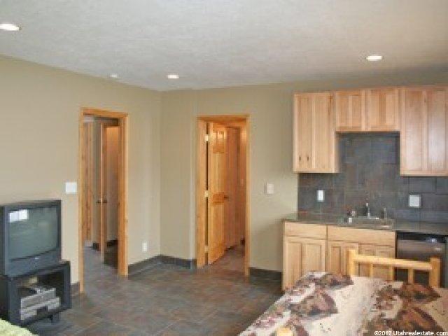 7495 Whileaway Rd W, Park City, UT 84098 — photo 11