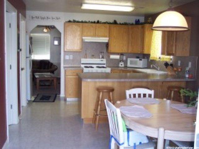 209 E 2300 N, North Ogden, UT 84414 — photo 4
