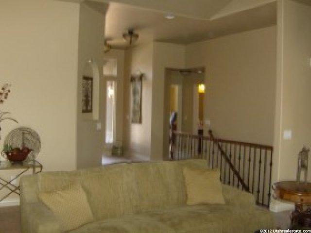423 N Wilcox Way, Layton, UT 84040 — photo 2