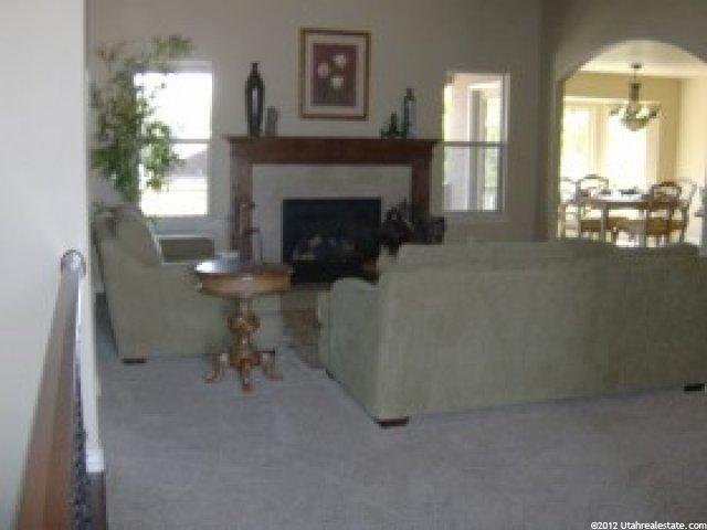 423 N Wilcox Way, Layton, UT 84040 — photo 4