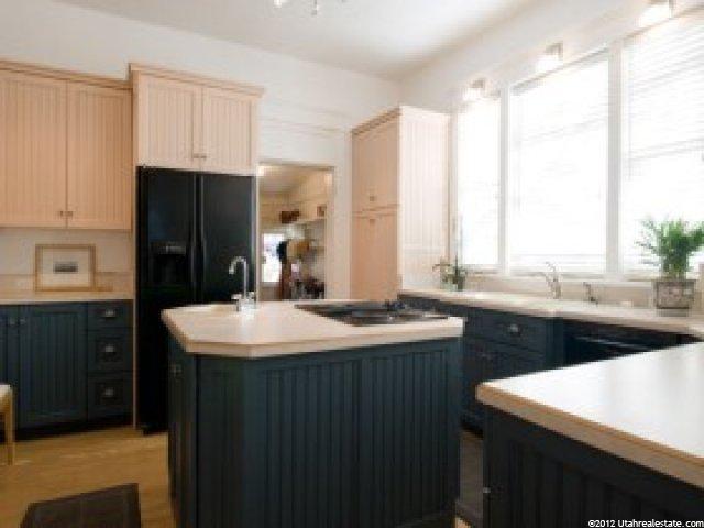 295 S 100 E, Bountiful, UT 84010 — photo 4