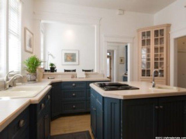 295 S 100 E, Bountiful, UT 84010 — photo 5