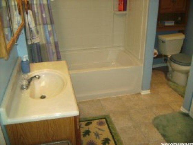 6124 S Walnut Wood Dr W, Salt Lake City, UT 84118 — photo 7