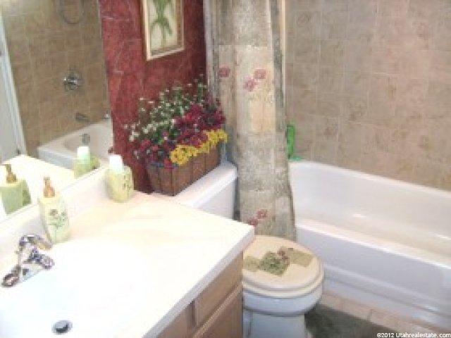 6124 S Walnut Wood Dr W, Salt Lake City, UT 84118 — photo 8