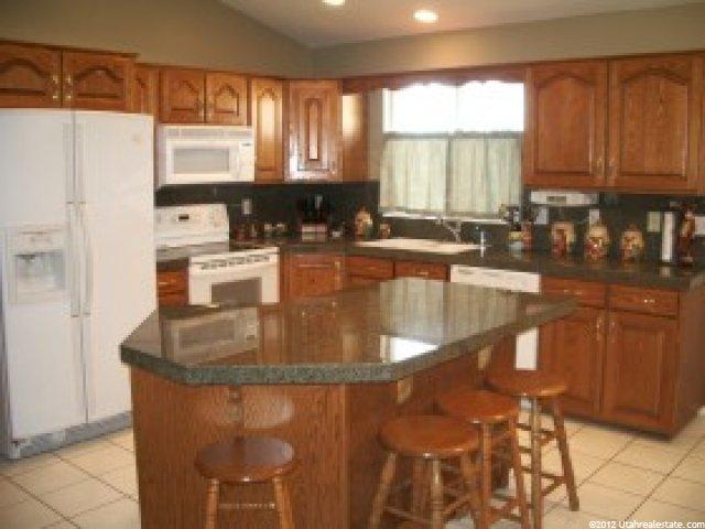 1766 W 1300 N, Clinton, UT 84015 — photo 3