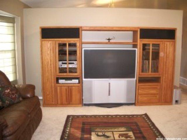 1766 W 1300 N, Clinton, UT 84015 — photo 6
